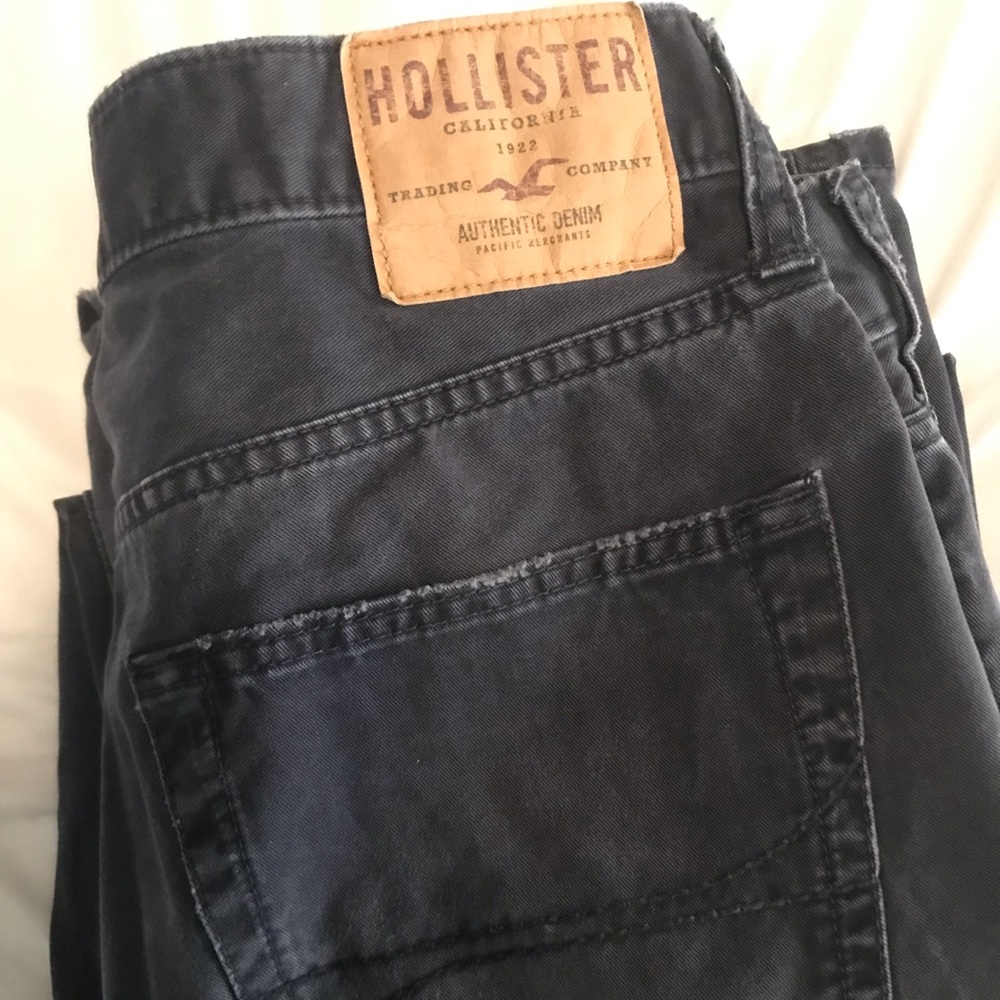 Men’s Pre-Owned Jeans